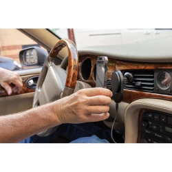 PowerCruze RCS rplastic 15W magnetic charging car holder (P309.1101)-10