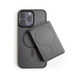 C-Secure MagSafe phone wallet (P820.9901)-7