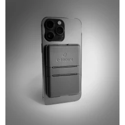 C-Secure MagSafe phone wallet (P820.9901)-12