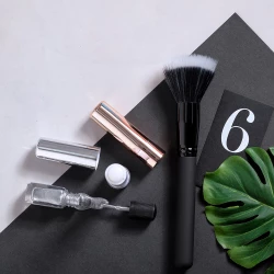 Pomadka ochronna (V0764/A-21)-2